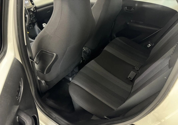 Peugeot 108 cena 26900 przebieg: 160000, rok produkcji 2016 z Sieradz małe 172